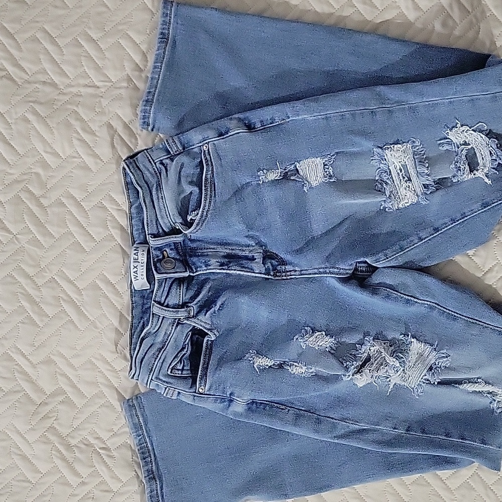 00 waxjean distressed